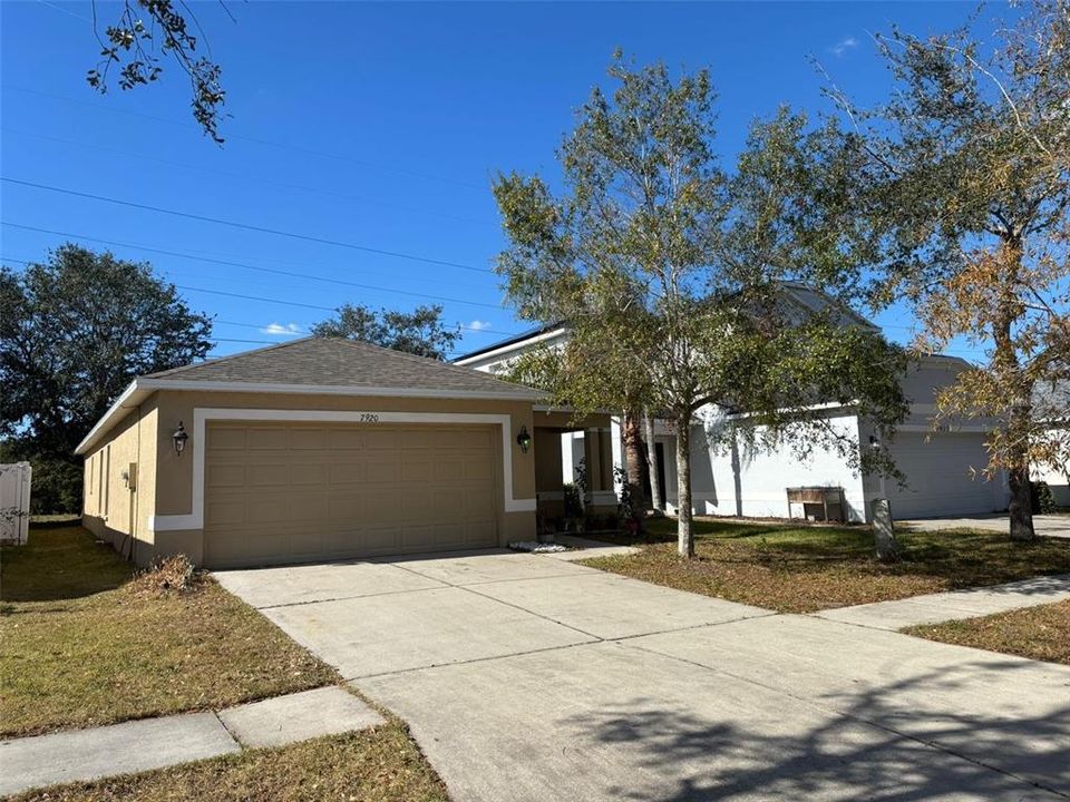 For Sale: $310,000 (3 beds, 2 baths, 1338 Square Feet)