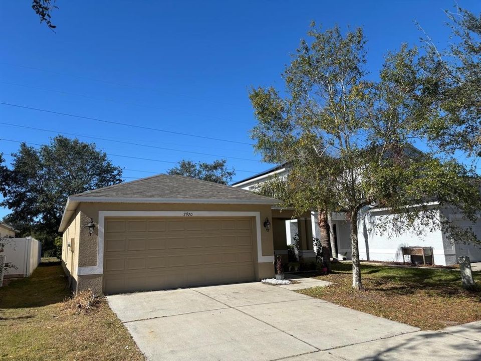 For Sale: $310,000 (3 beds, 2 baths, 1338 Square Feet)