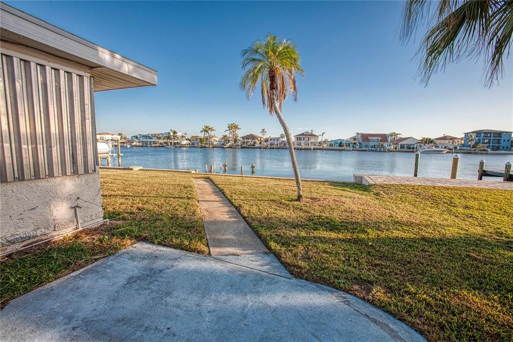 For Sale: $799,000 (3 beds, 1 baths, 1125 Square Feet)