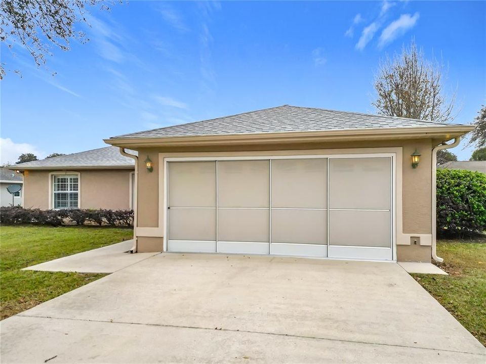 For Sale: $274,900 (2 beds, 2 baths, 1428 Square Feet)