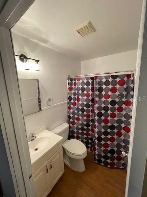 2nd Bathroom