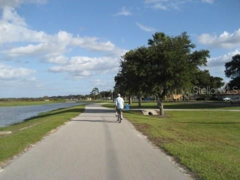 2 Mile Bike path 4 blocks away