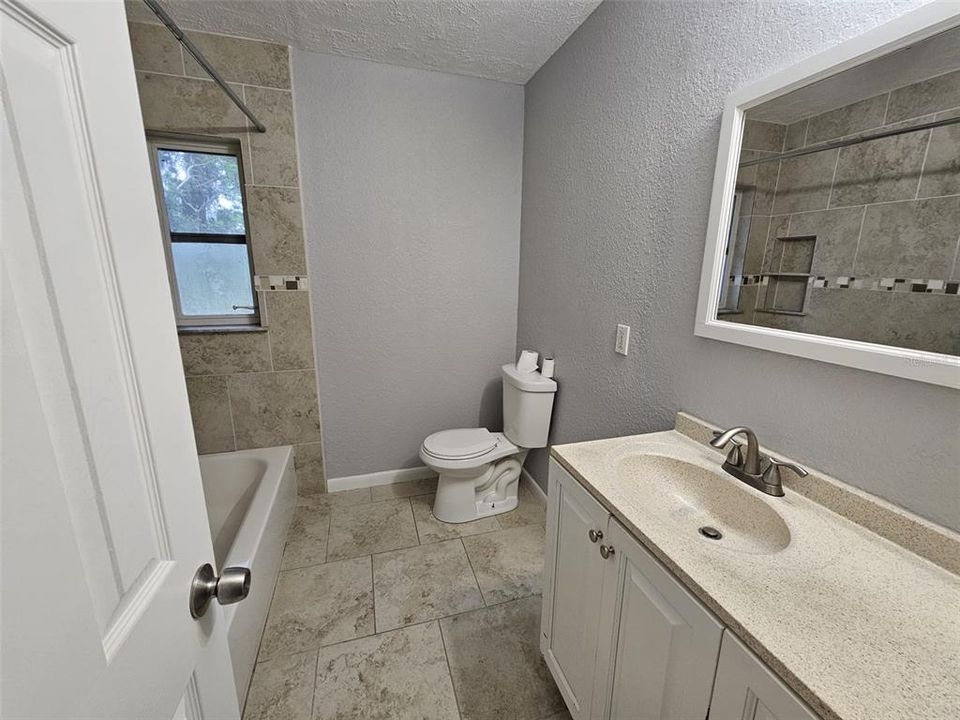 For Sale: $449,900 (3 beds, 2 baths, 1972 Square Feet)