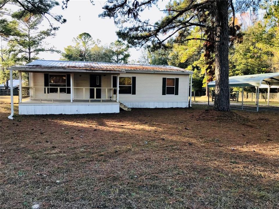 For Sale: $190,000 (3 beds, 2 baths, 1080 Square Feet)