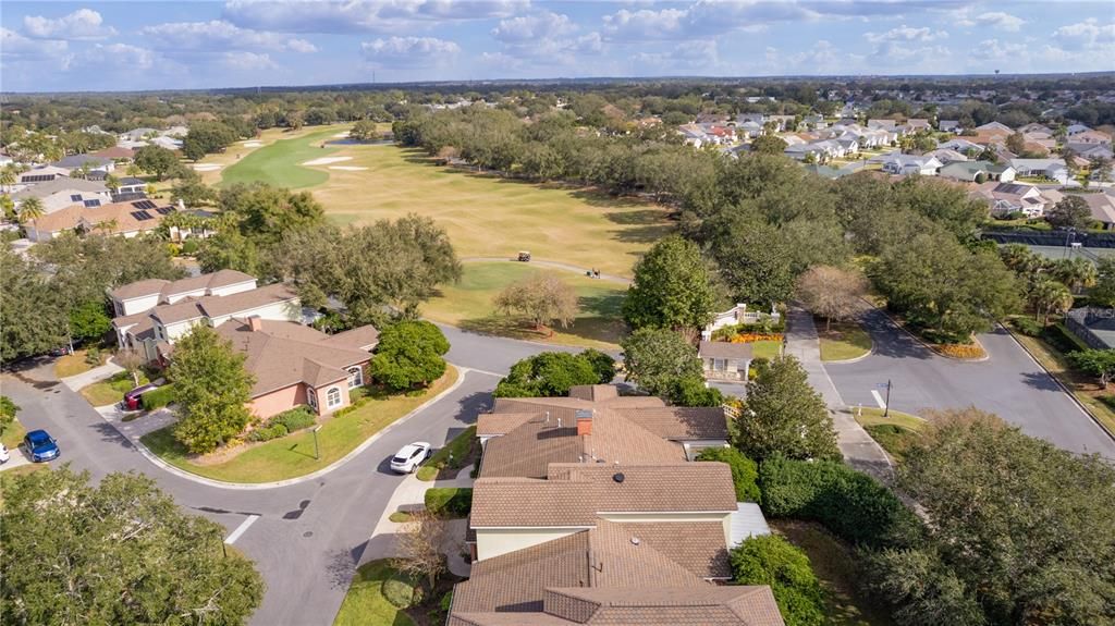 AERIAL VIEWS OF THE IMMEDIATE NEIGHBORHOOD