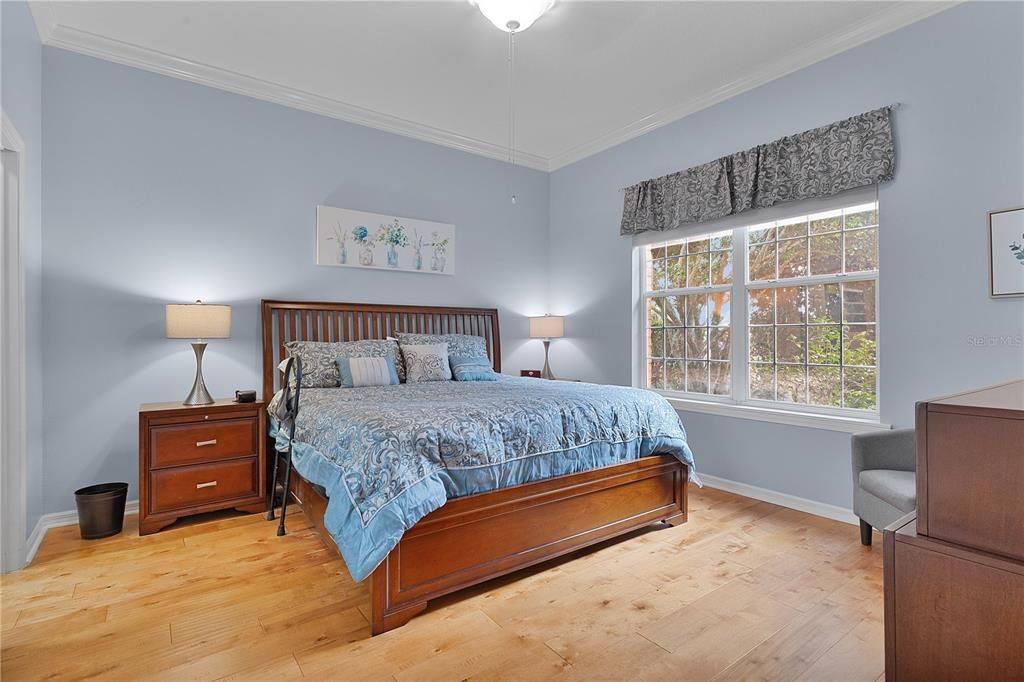 SPACIOUS MASTER BEDROOM WITH EN SUITE, ENGINEERED HARDWOOD FLOORING IN LIVING AND BEDROOM FLOORS.