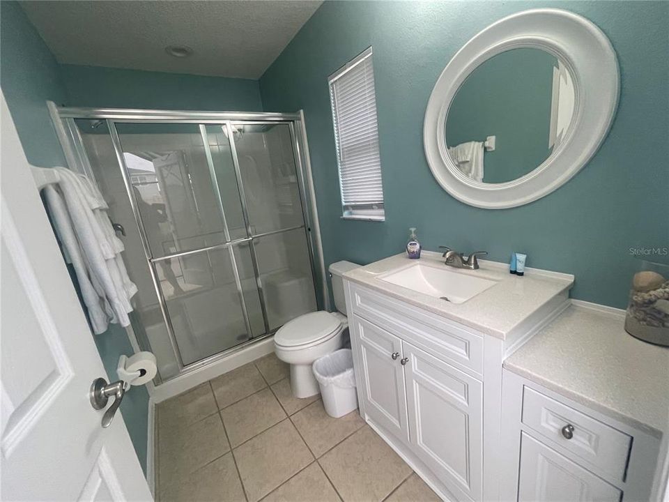 For Rent: $1,995 (4 beds, 3 baths, 1542 Square Feet)