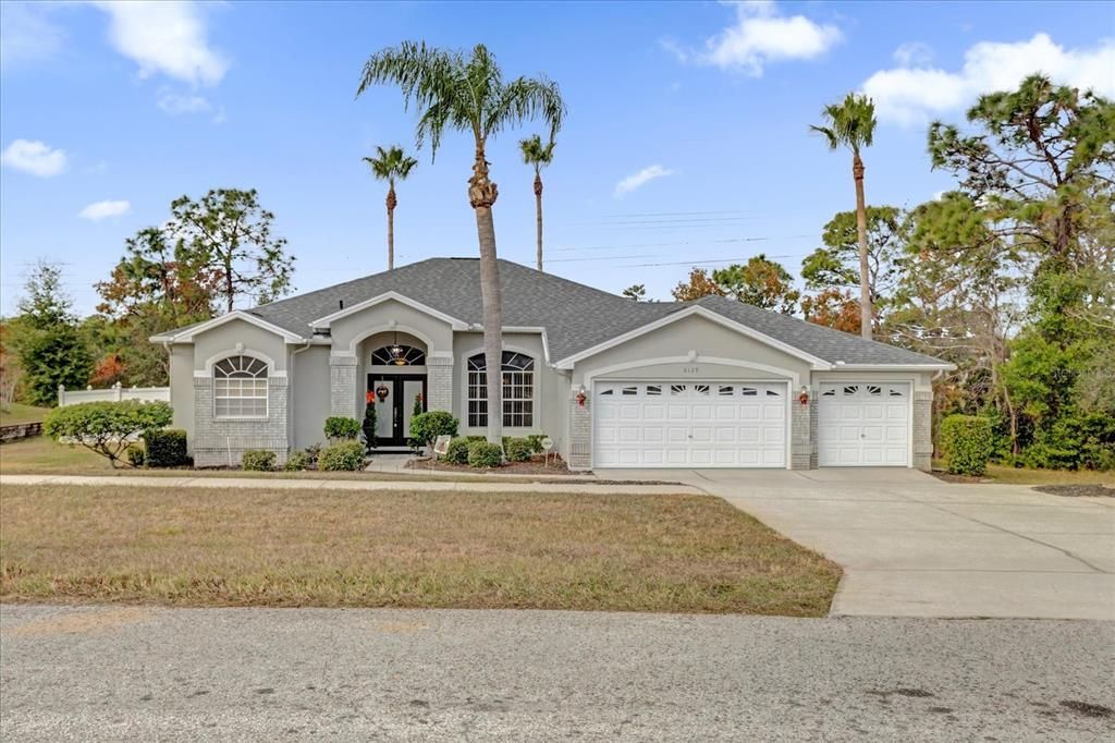 For Sale: $455,000 (3 beds, 2 baths, 2165 Square Feet)