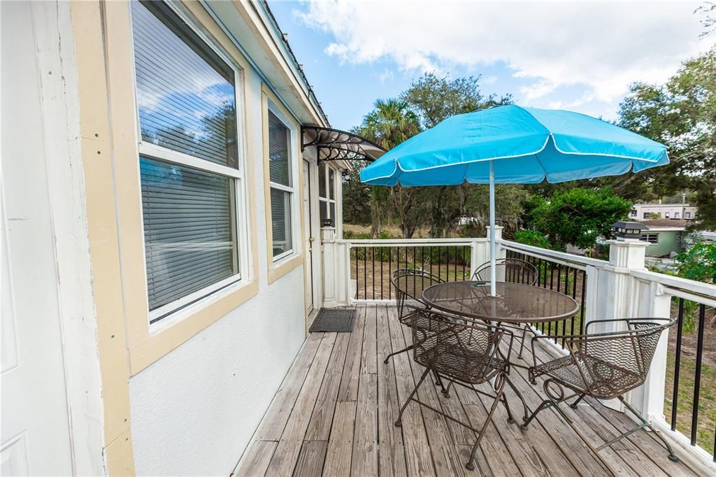 Efficiencies Rear Balcony/Open Porch