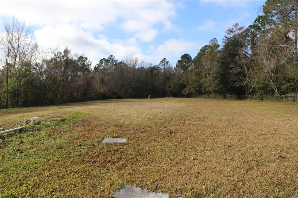 Active With Contract: $140,000 (1.59 acres)