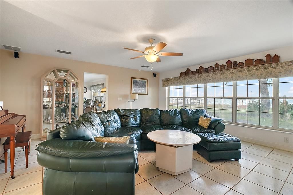 Main Living Area / Great Room