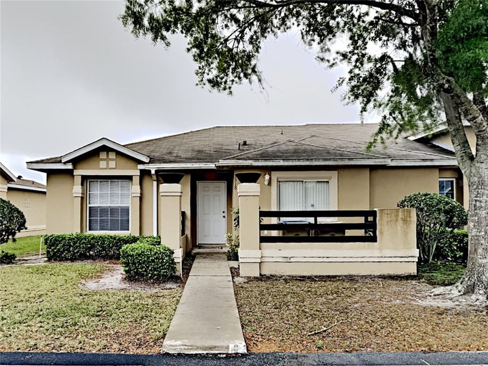 For Rent: $1,850 (3 beds, 2 baths, 1109 Square Feet)