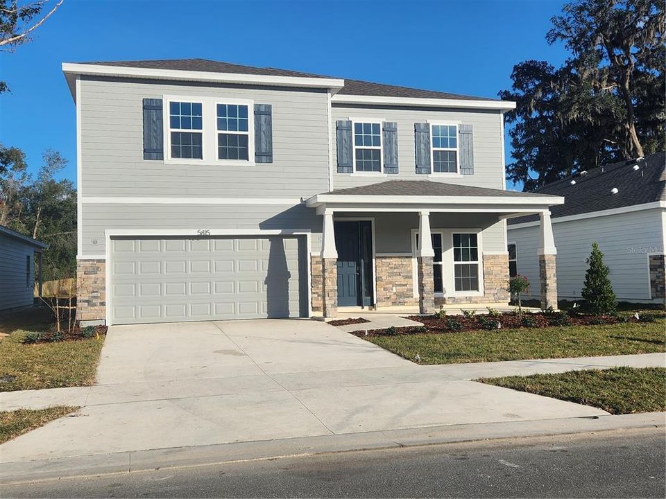 最近售出: $502,285 (4 贝兹, 3 浴室, 3313 平方英尺)