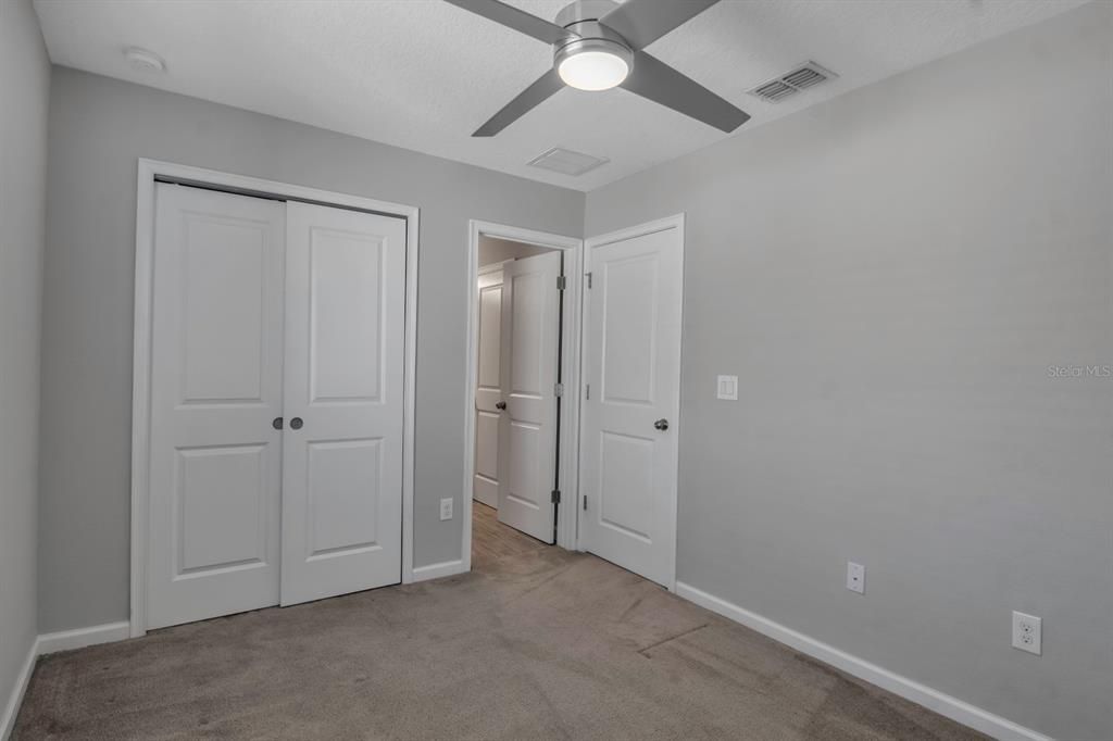 For Sale: $345,000 (3 beds, 2 baths, 1672 Square Feet)