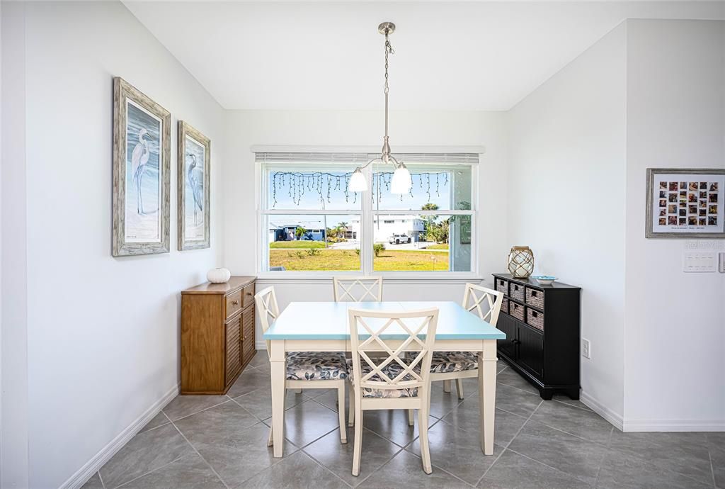 Breakfast Nook next to Great Room