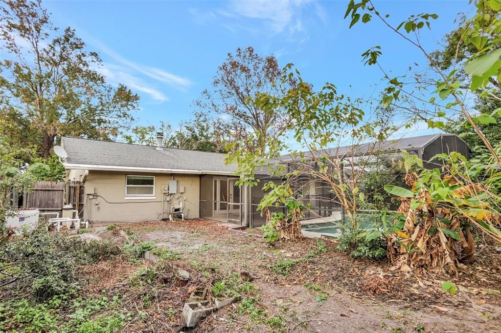 For Sale: $435,000 (3 beds, 2 baths, 1665 Square Feet)