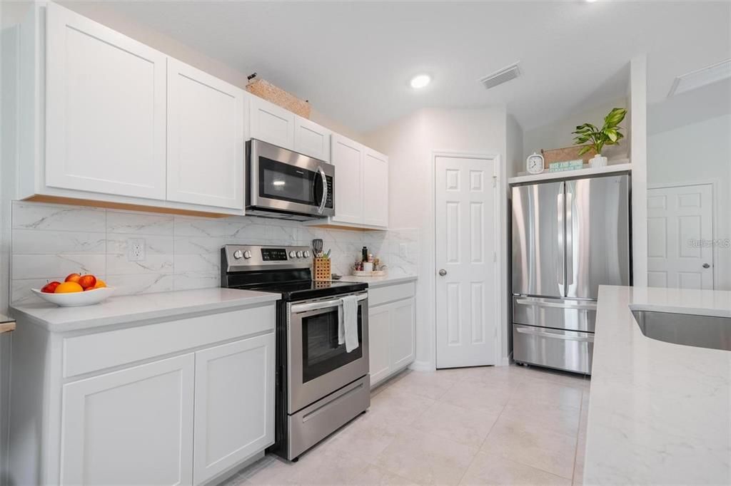 Kitchen Large Corner Pantry