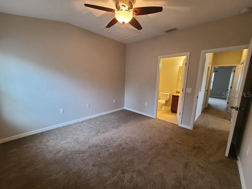 For Rent: $1,850 (2 beds, 2 baths, 1236 Square Feet)