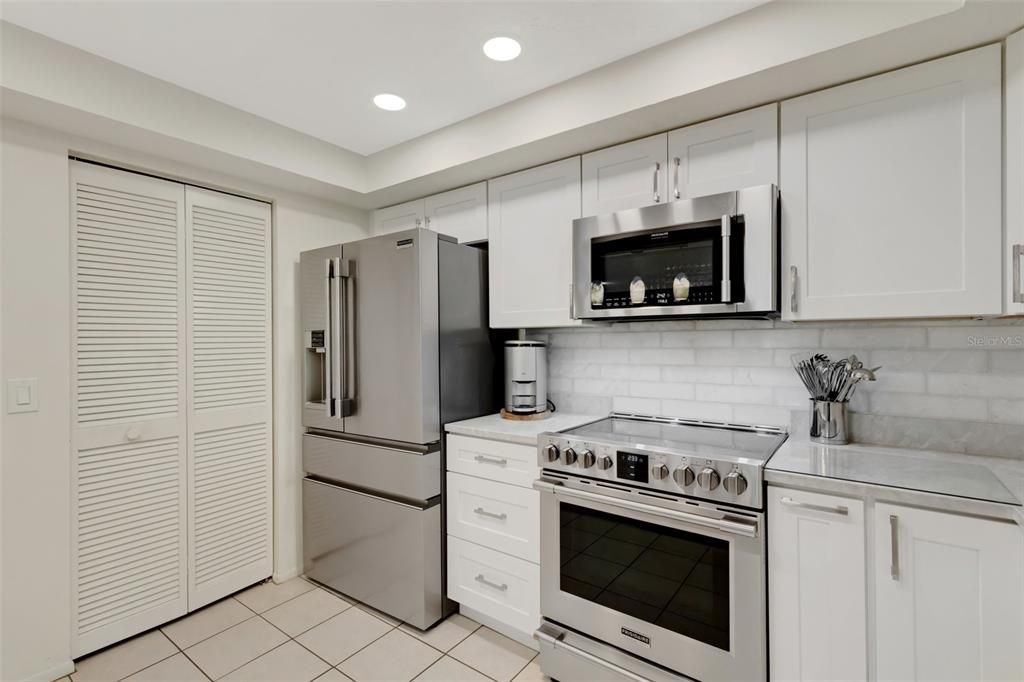 Laundry Room Closet