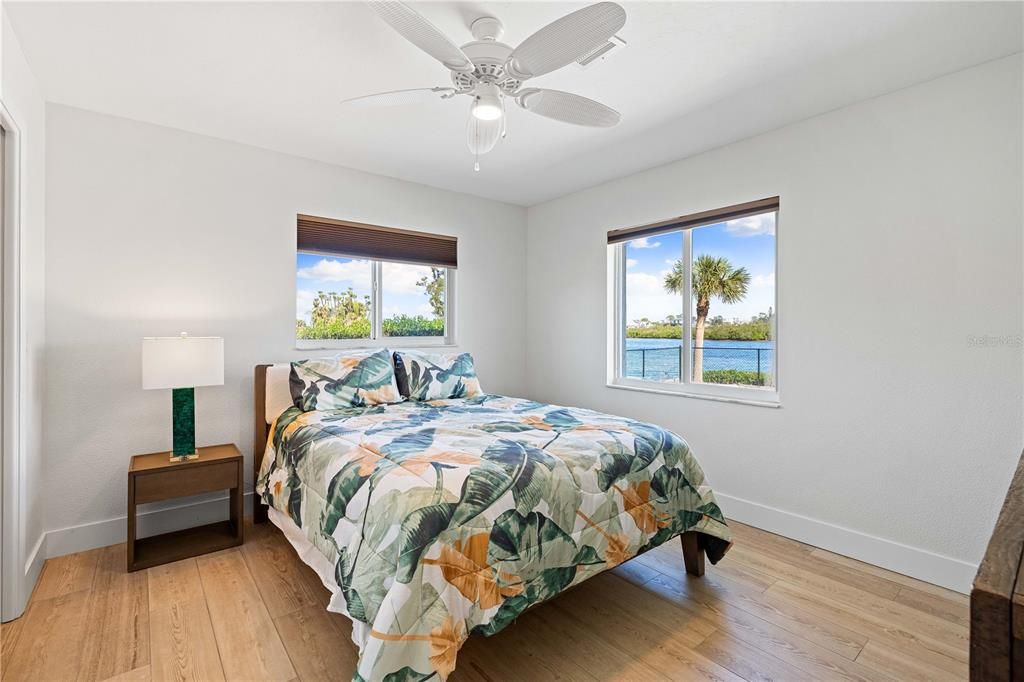 For Sale: $1,290,000 (2 beds, 2 baths, 1965 Square Feet)