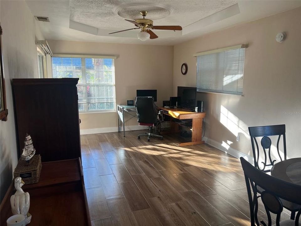 For Sale: $340,000 (2 beds, 2 baths, 1544 Square Feet)