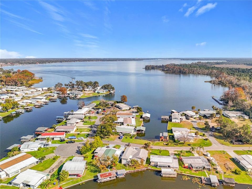 Location of the house off Lake Dora