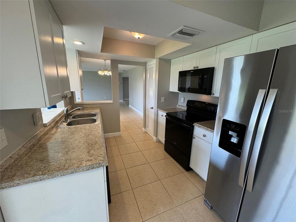 For Sale: $239,900 (3 beds, 2 baths, 1513 Square Feet)