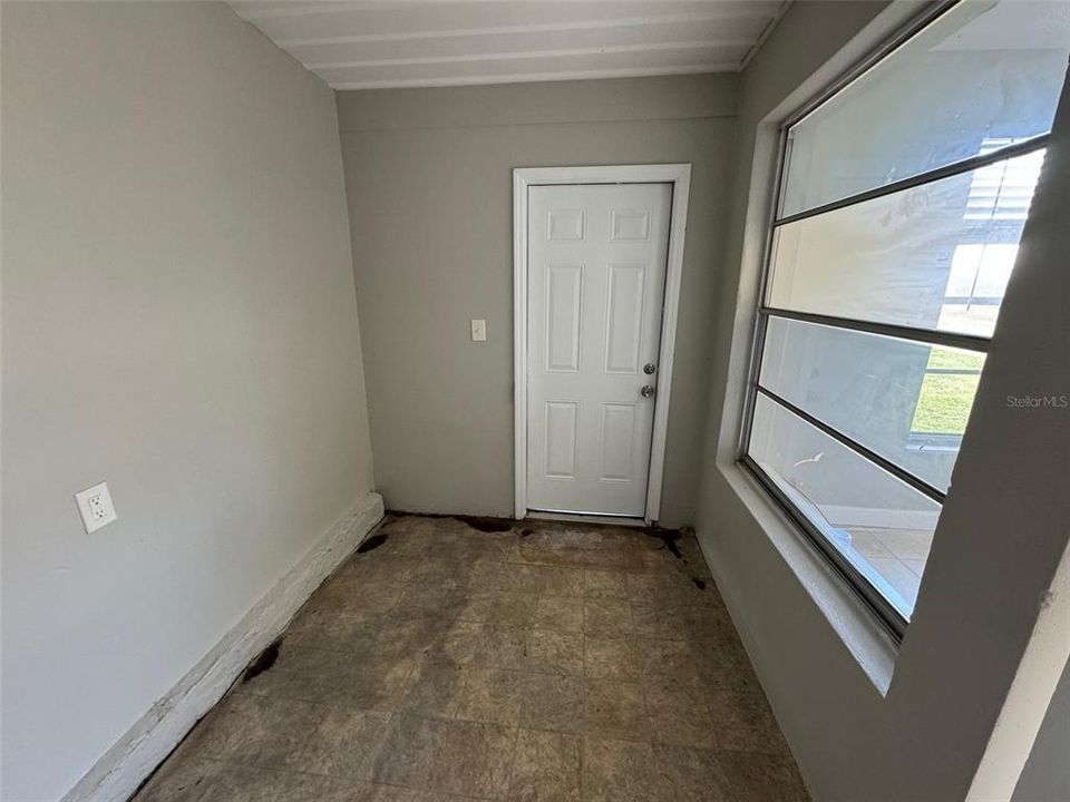 For Sale: $239,900 (3 beds, 2 baths, 1513 Square Feet)