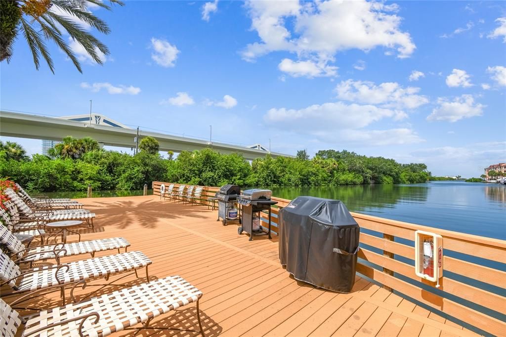 Marina boardwalk grilling and hang out area