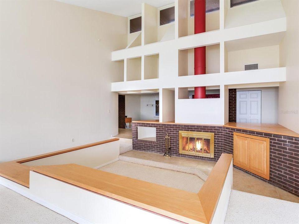 待售: $3,000,000 (5 贝兹, 3 浴室, 4628 平方英尺)