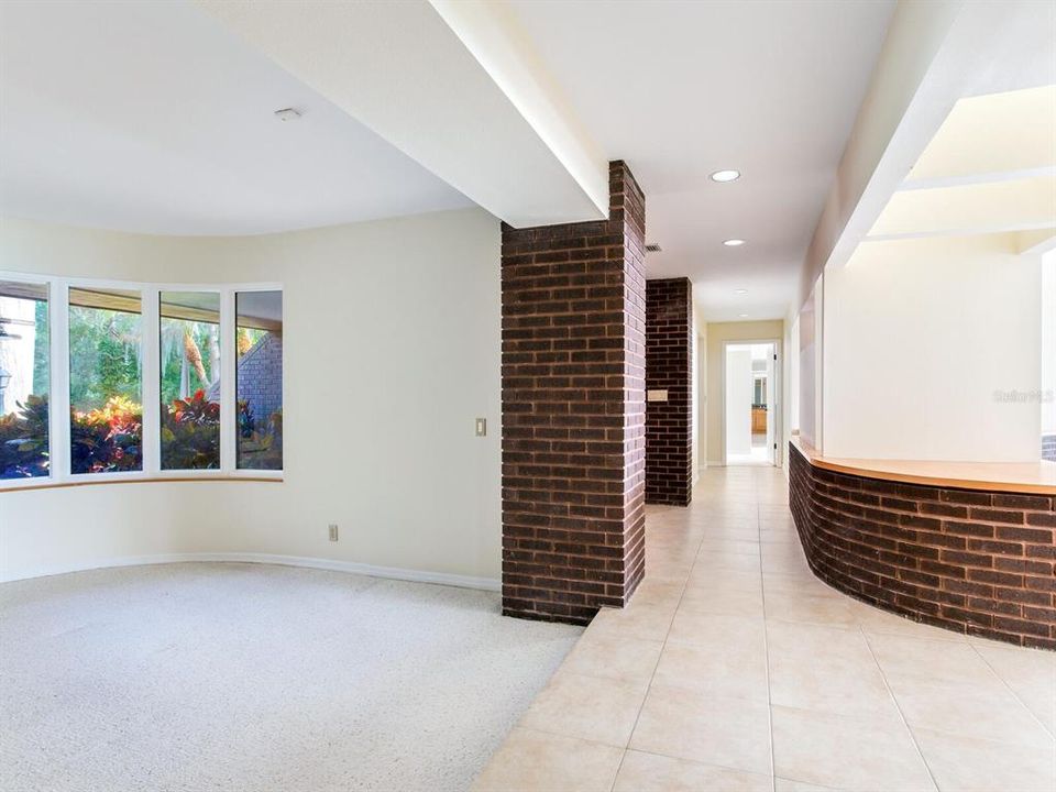 待售: $3,000,000 (5 贝兹, 3 浴室, 4628 平方英尺)