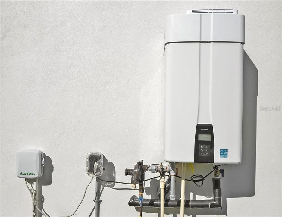 Gas water heater