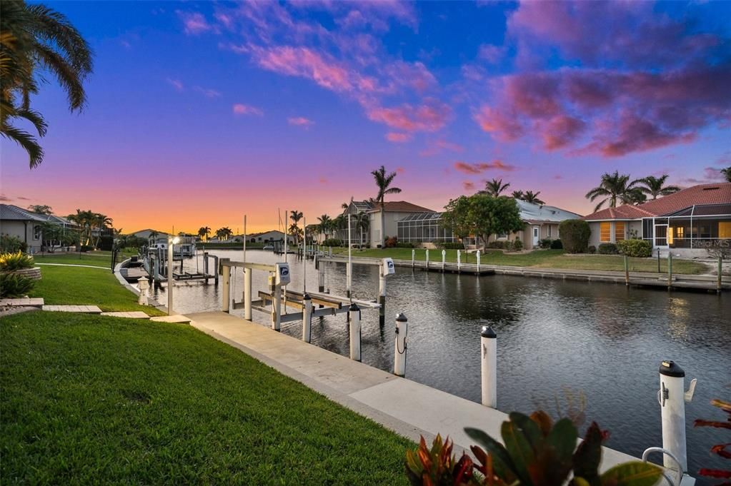 For Sale: $1,350,000 (3 beds, 2 baths, 2866 Square Feet)