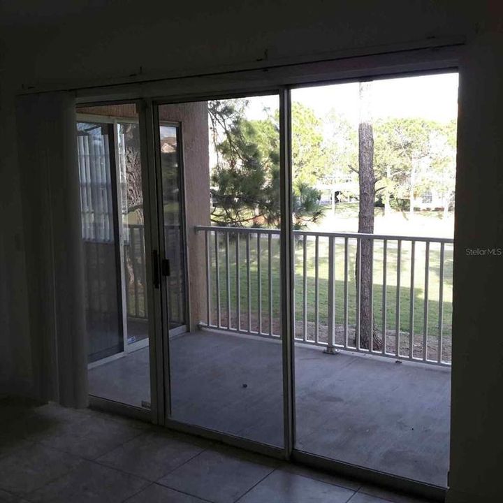 For Rent: $1,800 (2 beds, 2 baths, 1020 Square Feet)