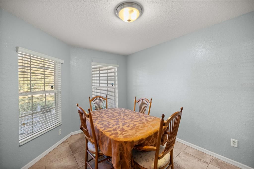 For Sale: $319,000 (4 beds, 2 baths, 2193 Square Feet)