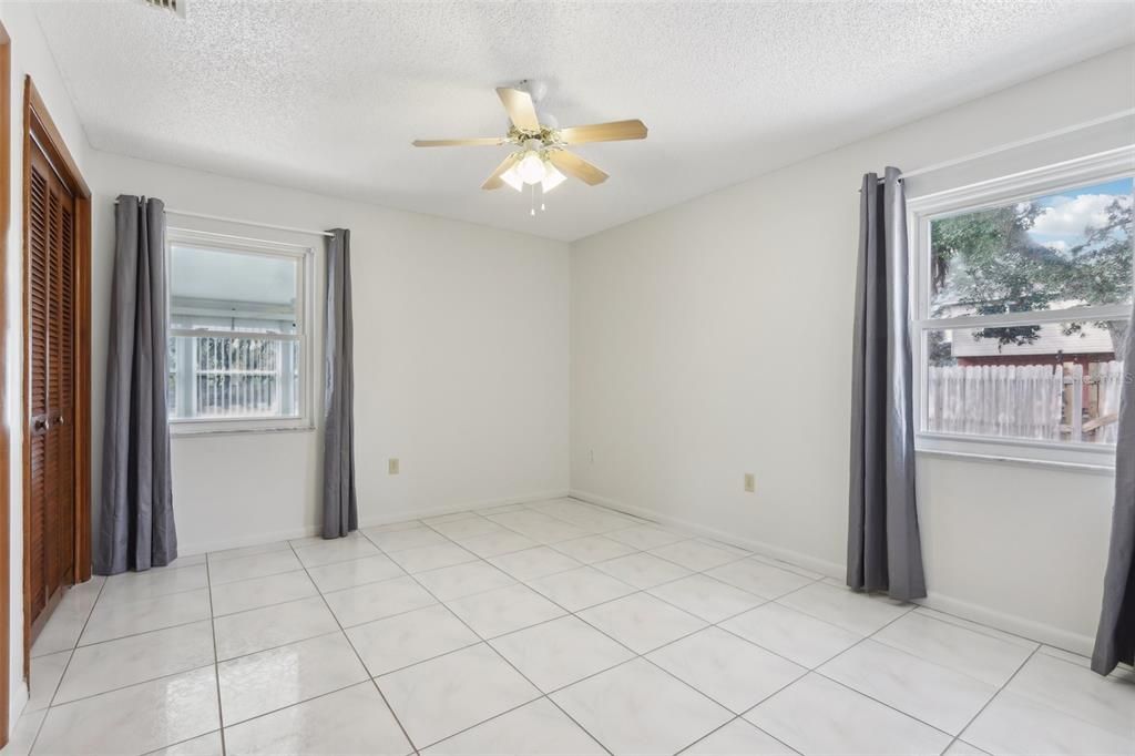 For Sale: $305,990 (2 beds, 2 baths, 1572 Square Feet)