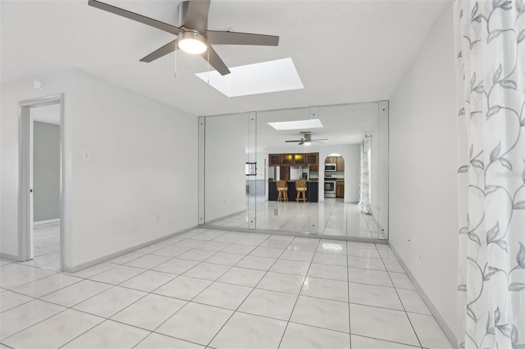 For Sale: $305,990 (2 beds, 2 baths, 1572 Square Feet)