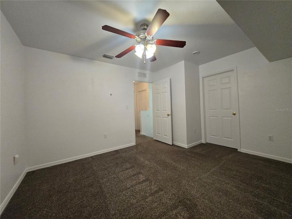 For Rent: $1,750 (3 beds, 2 baths, 1462 Square Feet)