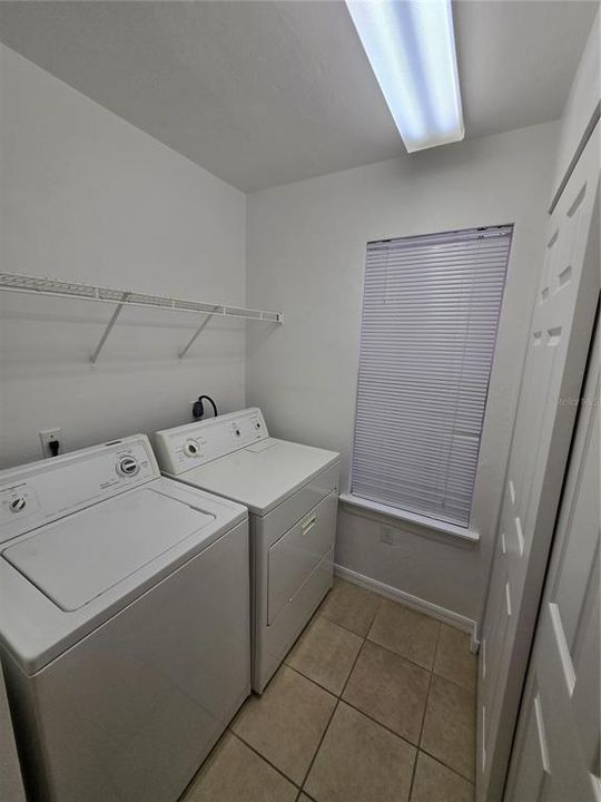 For Rent: $1,750 (3 beds, 2 baths, 1462 Square Feet)