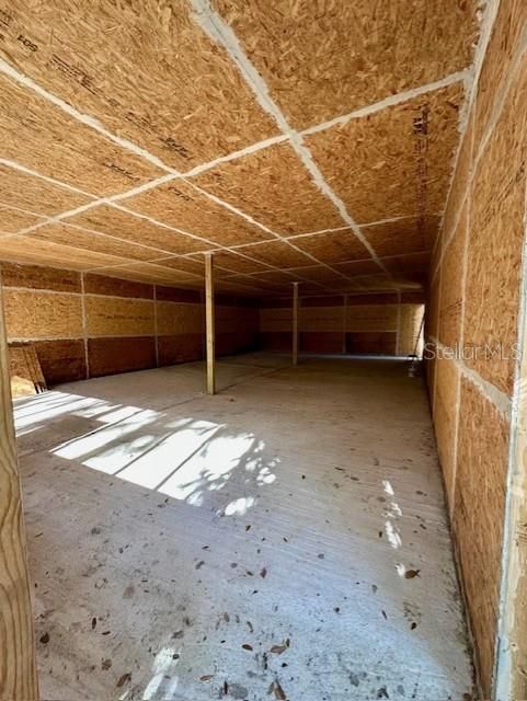 待售: $1,000,000 (6 贝兹, 4 浴室, 2600 平方英尺)