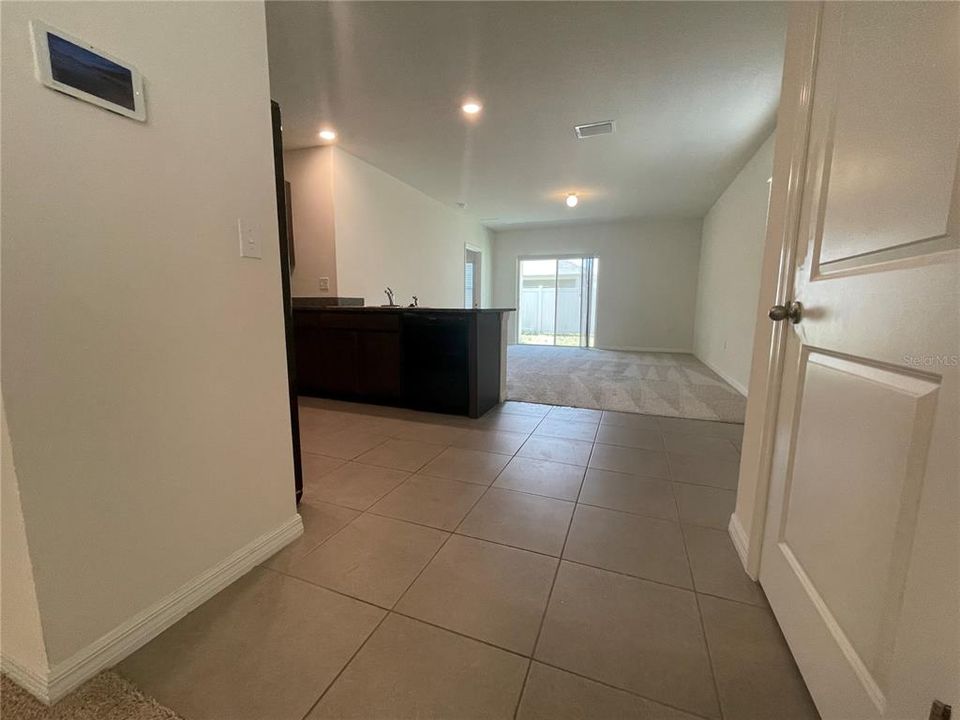 For Rent: $2,500 (3 beds, 2 baths, 1504 Square Feet)