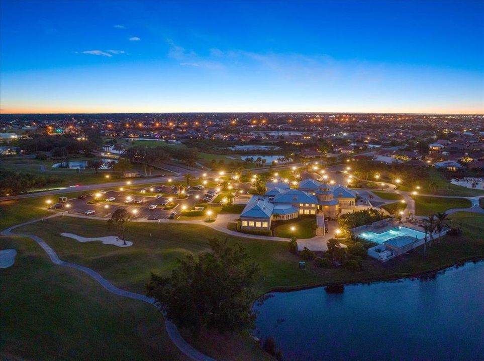 Pelican Pointe Golf & Country Club