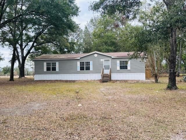 For Sale: $225,000 (3 beds, 2 baths, 1568 Square Feet)