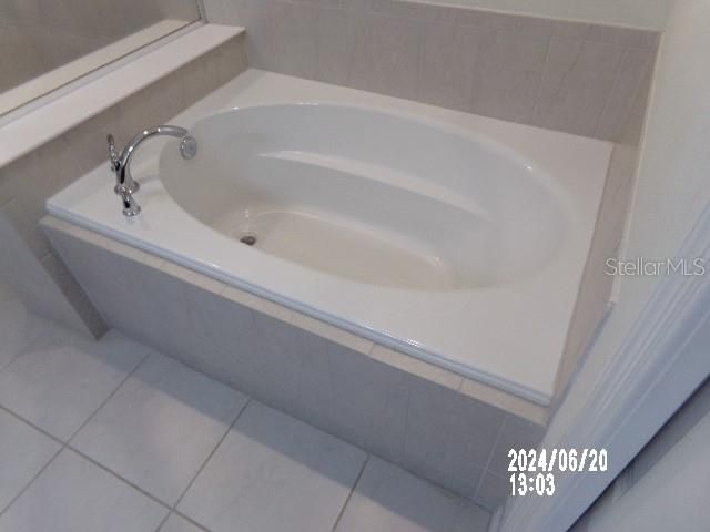 Master tub