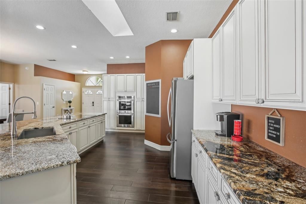 double ovens, counter space galore