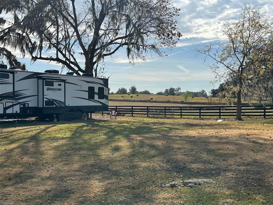 For Sale: $2,500,000 (1 beds, 1 baths, 300 Square Feet)