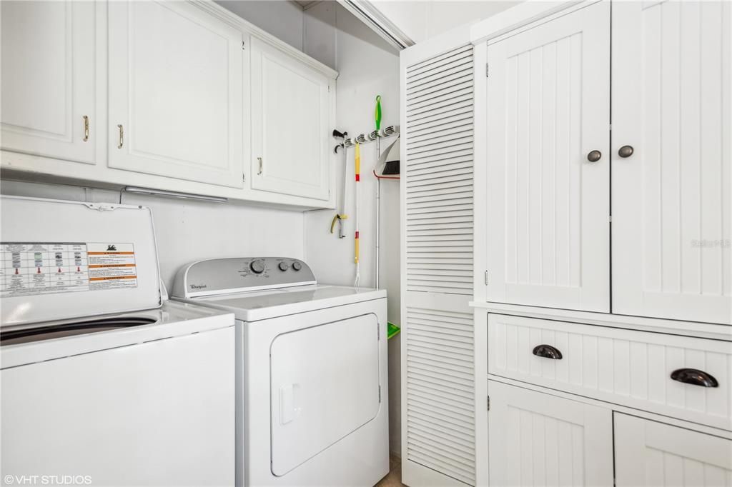 For Sale: $249,900 (3 beds, 2 baths, 1484 Square Feet)