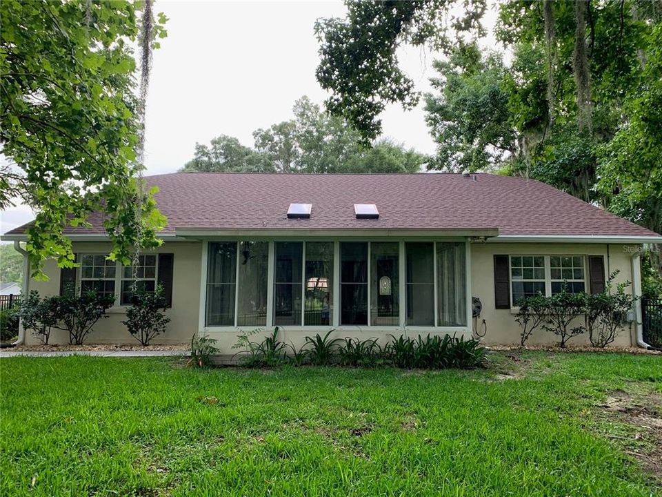 Active With Contract: $590,000 (3 beds, 2 baths, 2045 Square Feet)