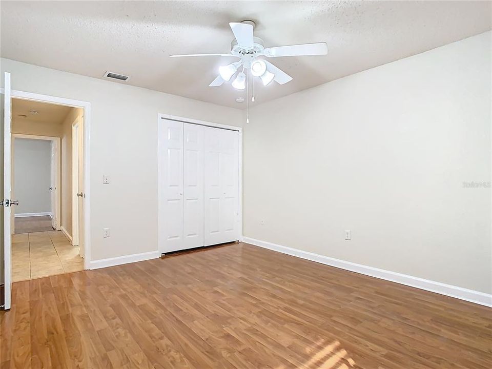 For Sale: $255,000 (2 beds, 2 baths, 1146 Square Feet)