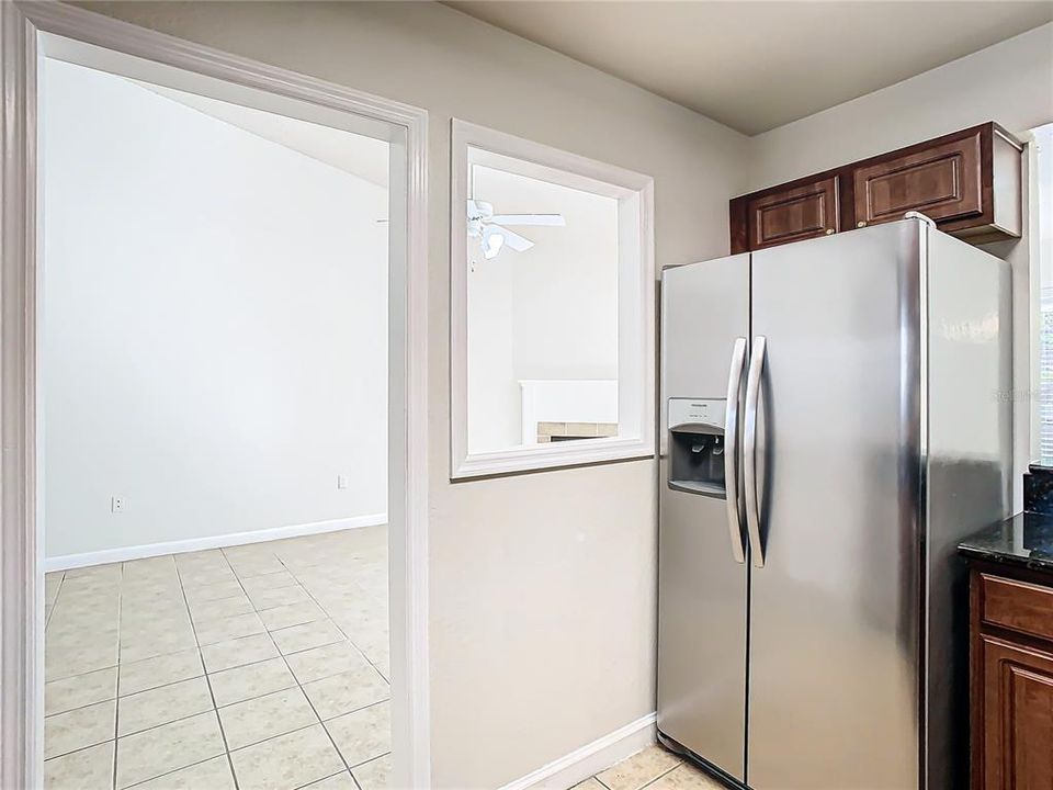 For Sale: $255,000 (2 beds, 2 baths, 1146 Square Feet)